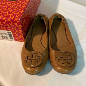 Tory Burch Reva Flats Size 7.5 in Royal Tan